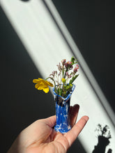 Load image into Gallery viewer, Wild Land Bud Vases SS