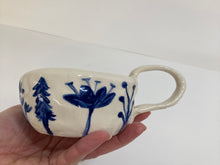 Load image into Gallery viewer, Wolf Cup 13cm