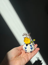 Load image into Gallery viewer, Wild Land Bud Vases SS
